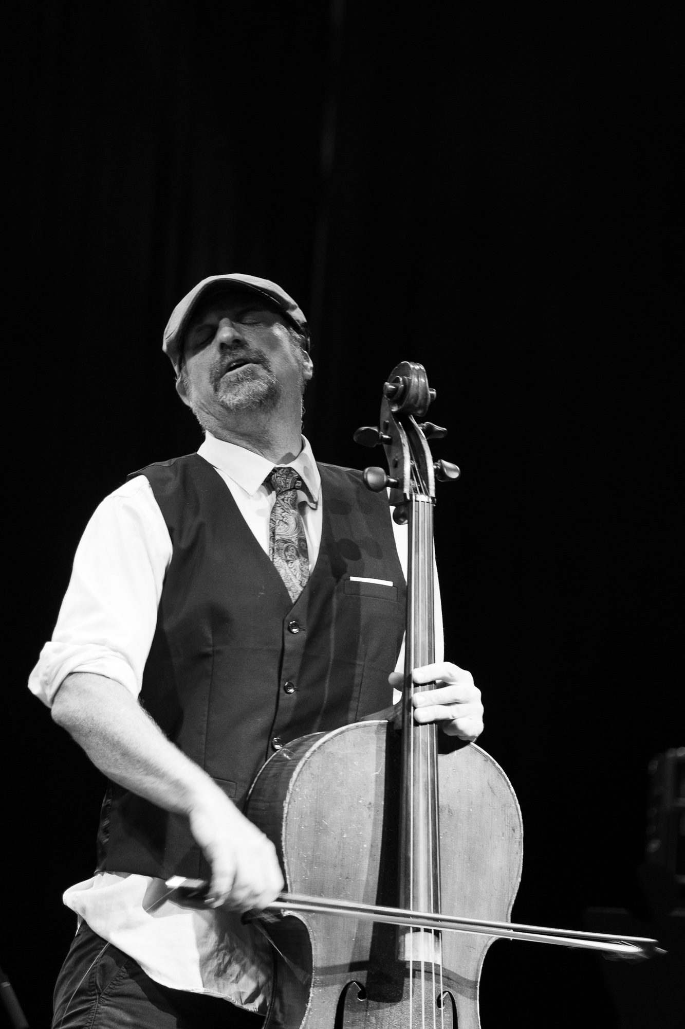 Dave Eggar